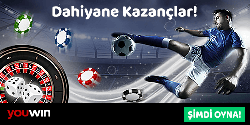 rulet, zar, casino çipleri ve şut atan futbolcu bulunan görsel